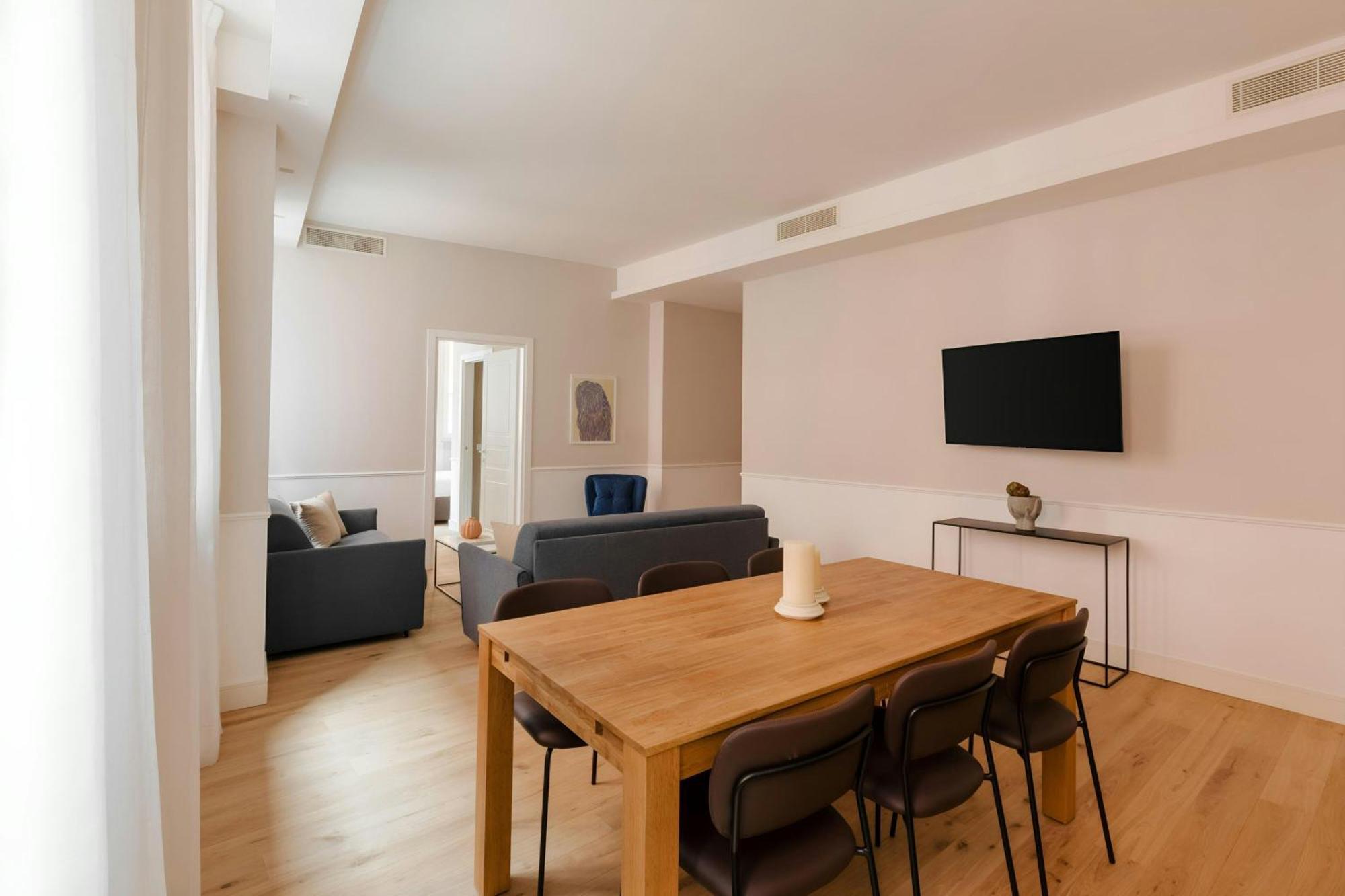 Sonder By Marriott Bonvoy Antinoo Apartments Piazza Del Parlamento Rome Bagian luar foto